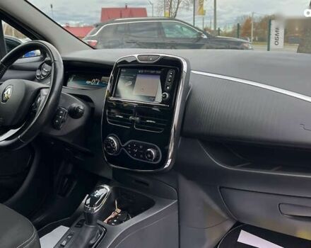Рено Зое, объемом двигателя 0 л и пробегом 140 тыс. км за 9300 $, фото 16 на Automoto.ua
