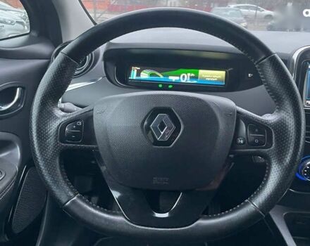 Рено Зое, объемом двигателя 0 л и пробегом 81 тыс. км за 9799 $, фото 13 на Automoto.ua