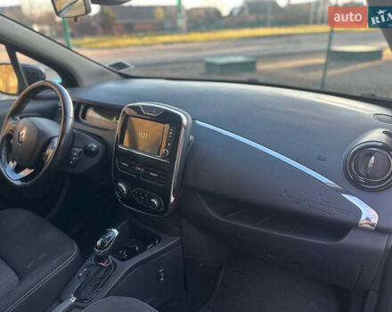 Рено Зое, об'ємом двигуна 0 л та пробігом 115 тис. км за 11500 $, фото 20 на Automoto.ua