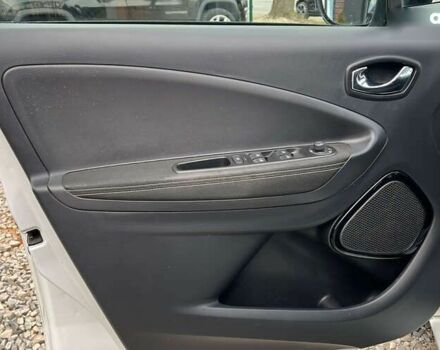 Рено Зое, объемом двигателя 0 л и пробегом 140 тыс. км за 9300 $, фото 21 на Automoto.ua