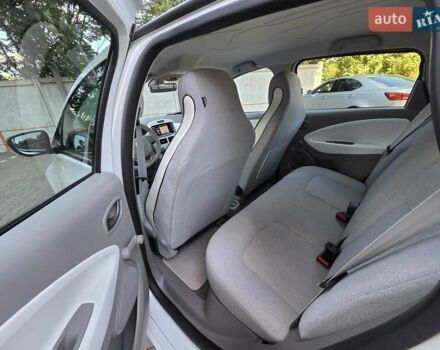 Рено Зое, объемом двигателя 0 л и пробегом 29 тыс. км за 10500 $, фото 22 на Automoto.ua