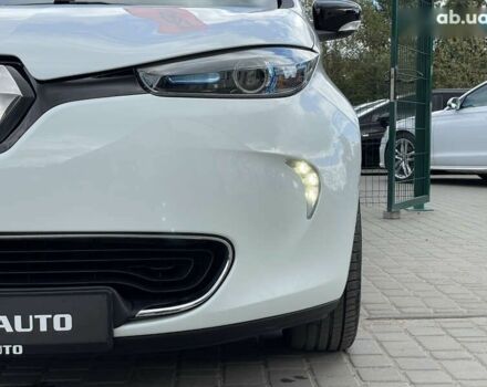 Рено Зое, объемом двигателя 0 л и пробегом 38 тыс. км за 9355 $, фото 6 на Automoto.ua