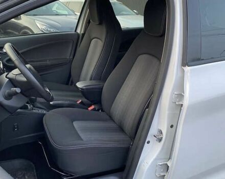 Рено Зое, объемом двигателя 0 л и пробегом 119 тыс. км за 8999 $, фото 24 на Automoto.ua