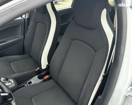 Рено Зое, об'ємом двигуна 0 л та пробігом 68 тис. км за 11499 $, фото 16 на Automoto.ua