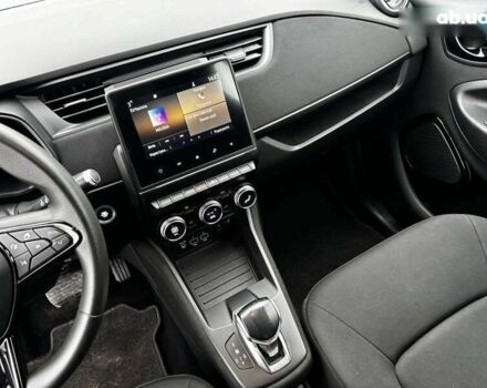 Рено Зое, об'ємом двигуна 0 л та пробігом 68 тис. км за 11499 $, фото 23 на Automoto.ua