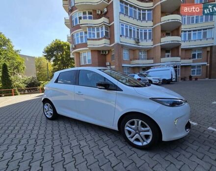 Рено Зое, объемом двигателя 0 л и пробегом 29 тыс. км за 10500 $, фото 4 на Automoto.ua