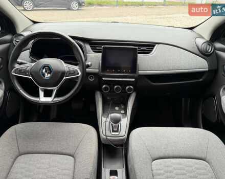 Рено Зое, объемом двигателя 0 л и пробегом 153 тыс. км за 11800 $, фото 27 на Automoto.ua