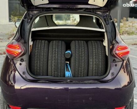 Рено Зое, объемом двигателя 0 л и пробегом 99 тыс. км за 13200 $, фото 10 на Automoto.ua