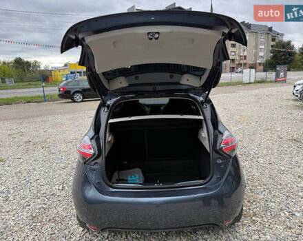 Рено Зое, объемом двигателя 0 л и пробегом 153 тыс. км за 11800 $, фото 31 на Automoto.ua