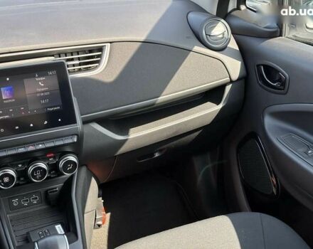 Рено Зое, объемом двигателя 0 л и пробегом 34 тыс. км за 11800 $, фото 18 на Automoto.ua