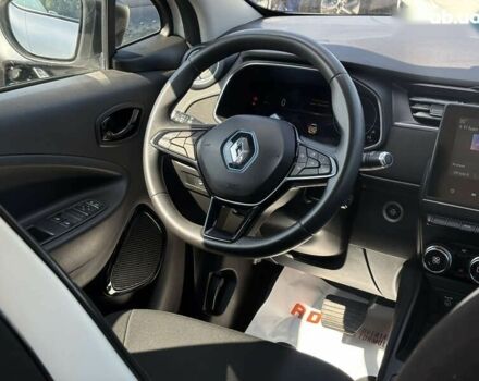 Рено Зое, объемом двигателя 0 л и пробегом 73 тыс. км за 11000 $, фото 24 на Automoto.ua
