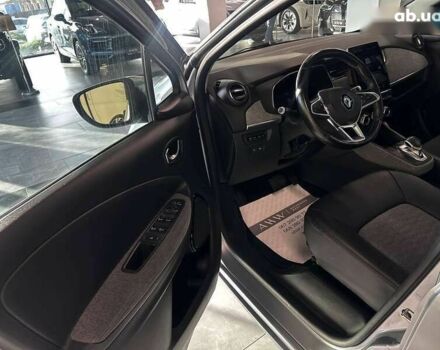 Рено Зое, объемом двигателя 0 л и пробегом 124 тыс. км за 11200 $, фото 16 на Automoto.ua