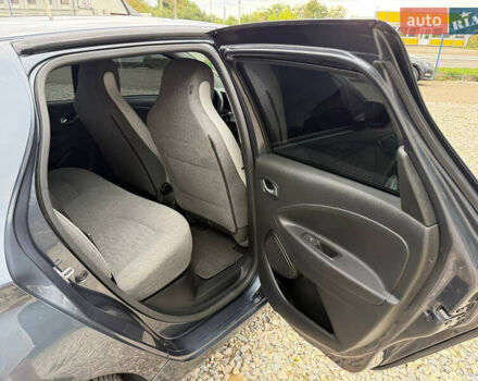 Рено Зое, объемом двигателя 0 л и пробегом 153 тыс. км за 11800 $, фото 28 на Automoto.ua