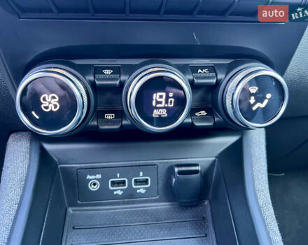 Рено Зое, об'ємом двигуна 0 л та пробігом 62 тис. км за 13450 $, фото 40 на Automoto.ua