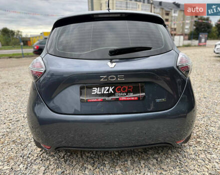 Рено Зое, объемом двигателя 0 л и пробегом 153 тыс. км за 11800 $, фото 9 на Automoto.ua