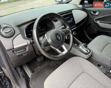 Рено Зое, объемом двигателя 0 л и пробегом 153 тыс. км за 11800 $, фото 16 на Automoto.ua