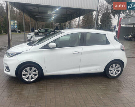 Рено Зое, объемом двигателя 0 л и пробегом 111 тыс. км за 11300 $, фото 6 на Automoto.ua