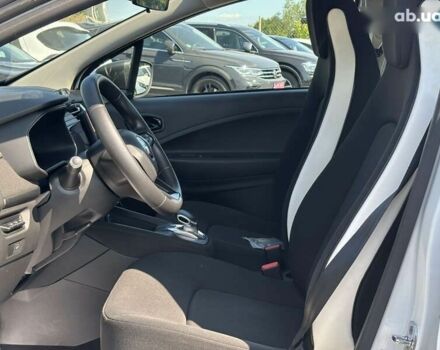 Рено Зое, объемом двигателя 0 л и пробегом 73 тыс. км за 11000 $, фото 12 на Automoto.ua