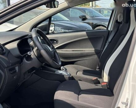 Рено Зое, объемом двигателя 0 л и пробегом 34 тыс. км за 11800 $, фото 24 на Automoto.ua