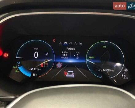 Рено Зое, объемом двигателя 0 л и пробегом 144 тыс. км за 13200 $, фото 12 на Automoto.ua