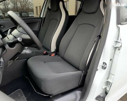 Рено Зое, об'ємом двигуна 0 л та пробігом 66 тис. км за 12499 $, фото 25 на Automoto.ua