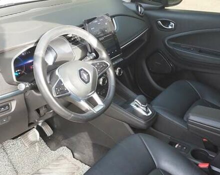 Рено Зое, объемом двигателя 0 л и пробегом 31 тыс. км за 15500 $, фото 5 на Automoto.ua