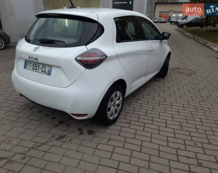 Рено Зое 2021 в Ивано-Франковске на Automoto.ua Рено Зое, объемом двигателя 0 л и пробегом 123 тыс. км за 11650 $, фото 1 на Automoto.ua