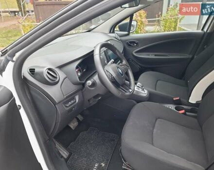 Рено Зое 2021 в Ивано-Франковске на Automoto.ua Рено Зое, объемом двигателя 0 л и пробегом 123 тыс. км за 11650 $, фото 14 на Automoto.ua