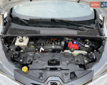 Рено Зое, объемом двигателя 0 л и пробегом 36 тыс. км за 11699 $, фото 12 на Automoto.ua