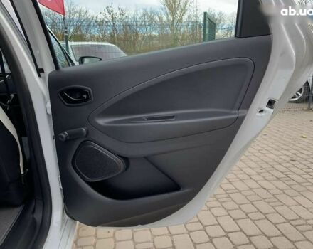 Рено Зое, об'ємом двигуна 0 л та пробігом 90 тис. км за 12999 $, фото 28 на Automoto.ua