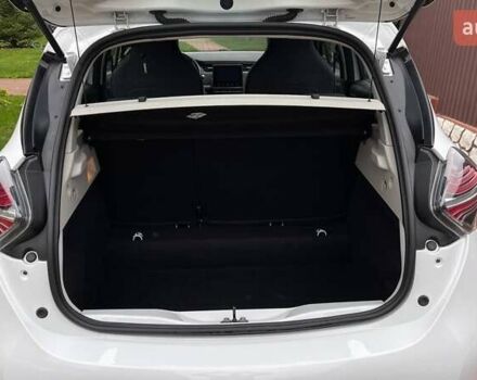 Рено Зое, объемом двигателя 0 л и пробегом 123 тыс. км за 11700 $, фото 24 на Automoto.ua