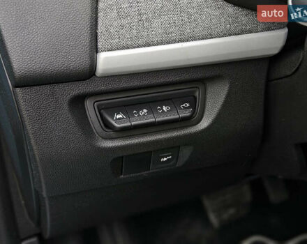 Рено Зое, объемом двигателя 0 л и пробегом 80 тыс. км за 11000 $, фото 6 на Automoto.ua