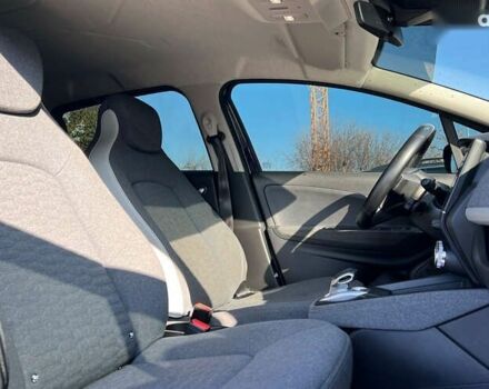 Рено Зое, объемом двигателя 0 л и пробегом 27 тыс. км за 14350 $, фото 9 на Automoto.ua