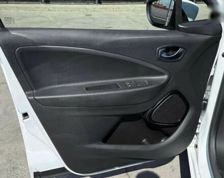 Рено Зое 2021 в Киеве на Automoto.ua Рено Зое, объемом двигателя 0 л и пробегом 58 тыс. км за 12500 $, фото 12 на Automoto.ua