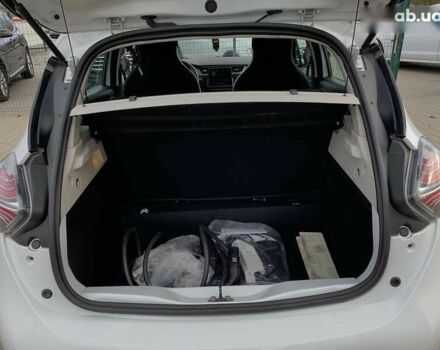 Рено Зое, об'ємом двигуна 0 л та пробігом 90 тис. км за 12999 $, фото 27 на Automoto.ua