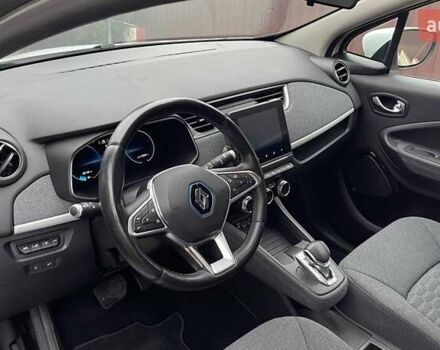 Рено Зое, объемом двигателя 0 л и пробегом 123 тыс. км за 11700 $, фото 9 на Automoto.ua