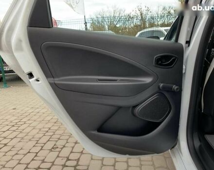 Рено Зое, об'ємом двигуна 0 л та пробігом 90 тис. км за 12999 $, фото 25 на Automoto.ua