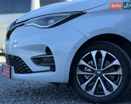 Рено Зое, объемом двигателя 0 л и пробегом 86 тыс. км за 13999 $, фото 8 на Automoto.ua