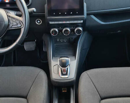 Рено Зое, объемом двигателя 0 л и пробегом 156 тыс. км за 11300 $, фото 19 на Automoto.ua