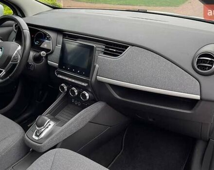 Рено Зое, объемом двигателя 0 л и пробегом 123 тыс. км за 11700 $, фото 8 на Automoto.ua