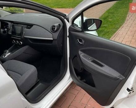 Рено Зое, объемом двигателя 0 л и пробегом 123 тыс. км за 11700 $, фото 11 на Automoto.ua