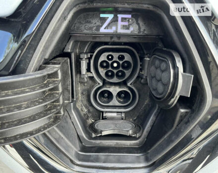 Рено Зое, об'ємом двигуна 0 л та пробігом 18 тис. км за 16299 $, фото 71 на Automoto.ua