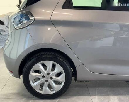Рено Зое, объемом двигателя 12.58 л и пробегом 61 тыс. км за 8900 $, фото 13 на Automoto.ua