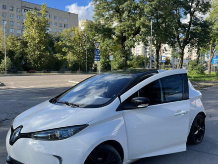 Рено Зое 2013 в Львове на Automoto.ua Рено Зое, объемом двигателя 0 л и пробегом 58 тыс. км за 6900 $, фото 1 на Automoto.ua