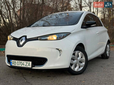 Рено Зое 2013 у Гниване на Automoto.ua Рено Зое, об'ємом двигуна 0 л та пробігом 165 тис. км за 5500 $, фото 1 на Automoto.ua