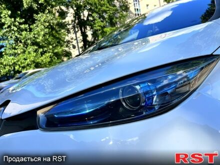 Рено Зое 2015 у Дніпро (Дніпропетровську) на Automoto.ua Рено Зое, об'ємом двигуна 65 л та пробігом 130 тис. км за 8000 $, фото 1 на Automoto.ua