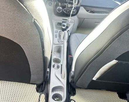 Рено Зое 2016 у Городке на Automoto.ua Рено Зое, об'ємом двигуна 0 л та пробігом 70 тис. км за 8000 $, фото 1 на Automoto.ua