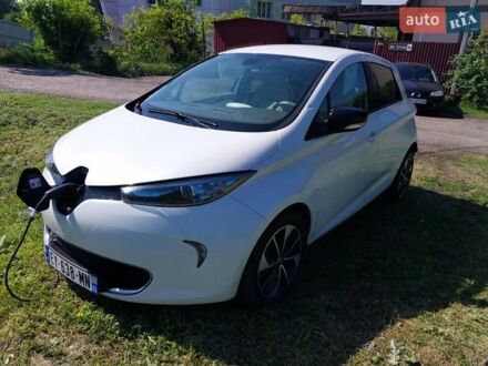 Рено Зое 2017 в Кременчуге на Automoto.ua Рено Зое, объемом двигателя 0 л и пробегом 91 тыс. км за 9700 $, фото 1 на Automoto.ua