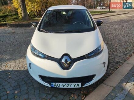 Рено Зое 2017 у Ужгороді на Automoto.ua Рено Зое, об'ємом двигуна 0 л та пробігом 115 тис. км за 10500 $, фото 1 на Automoto.ua