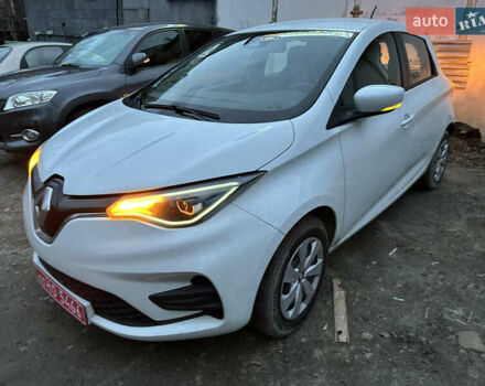 Рено Зое, объемом двигателя 0 л и пробегом 27 тыс. км за 12300 $, фото 1 на Automoto.ua